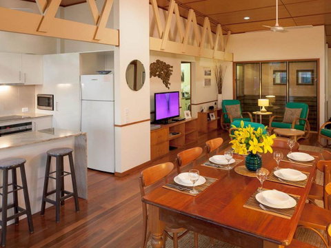 Claytons 1 By Discover Stradbroke - Hervey Bay Accommodation 0