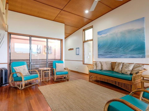 Claytons 1 By Discover Stradbroke - Hervey Bay Accommodation 16