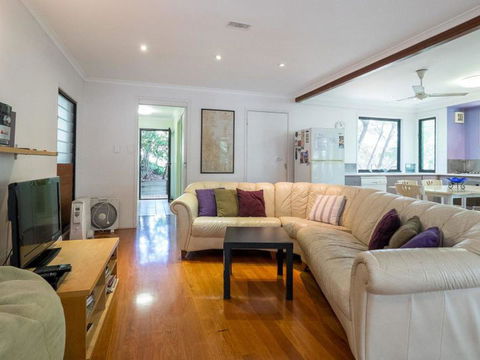 Billa Blue By Discover Stradbroke - Tourism Hervey Bay 5