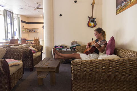 Manta Lodge YHA & Scuba Centre - Hervey Bay Accommodation 4