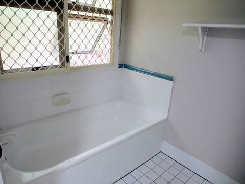Gone Fishin - Hervey Bay Accommodation 17