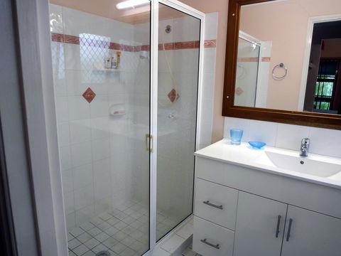 Gone Fishin - Hervey Bay Accommodation 15