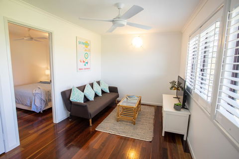 Point Break Beach House - Hervey Bay Accommodation 10