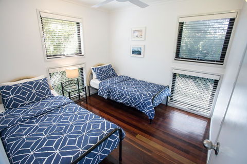 Point Break Beach House - Hervey Bay Accommodation 15
