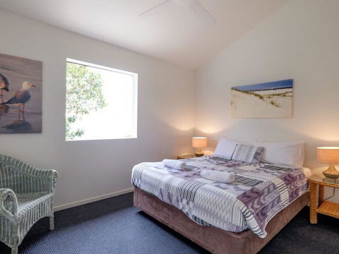 Beachies 3 - Tourism Hervey Bay 14