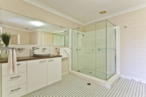 The Islander - Hervey Bay Accommodation 38