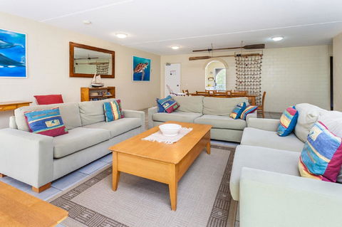 The Islander - Hervey Bay Accommodation 40