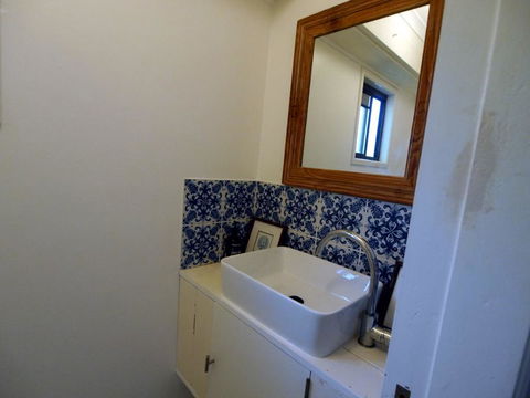 Annie's White House - Hervey Bay Accommodation 25