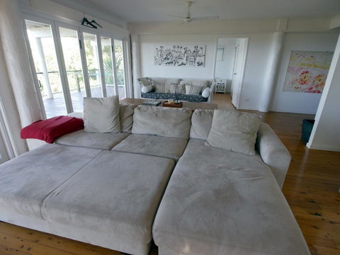 Annie's White House - Hervey Bay Accommodation 17