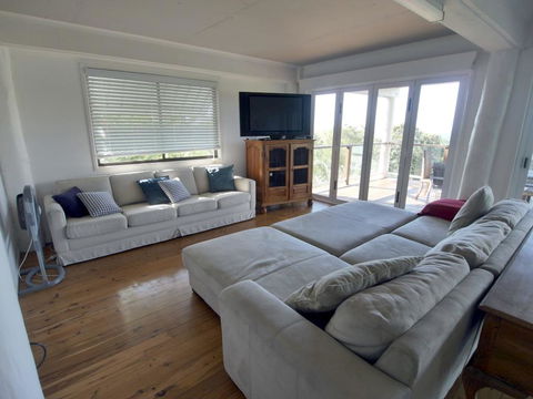 Annie's White House - Hervey Bay Accommodation 18