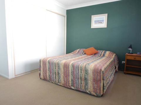 Barn Down - Hervey Bay Accommodation 5