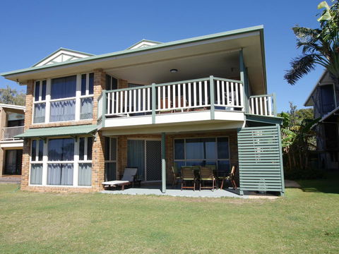 Barn Down - Hervey Bay Accommodation 1