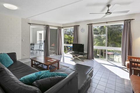13 The Islander Resort - Tourism Hervey Bay 1