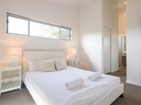 Island Time - Hervey Bay Accommodation 2