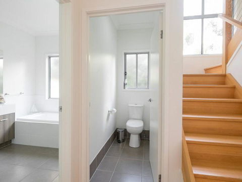 Island Time - Hervey Bay Accommodation 8