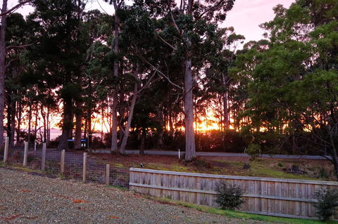 Adventure Bay Holiday Home - Hervey Bay Accommodation 7