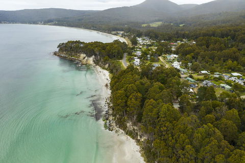 Adventure Bay Holiday Home - Hervey Bay Accommodation 8