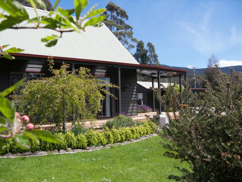 Parnella Adventure Bay, Bruny Island - Hervey Bay Accommodation 14