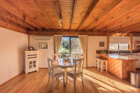 Parnella Adventure Bay, Bruny Island - Hervey Bay Accommodation 5