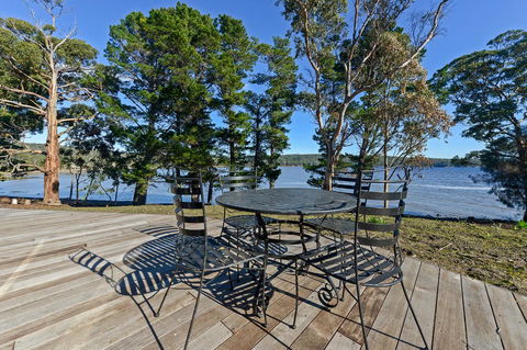 Taylors Bay Cottage - Tourism Hervey Bay 2