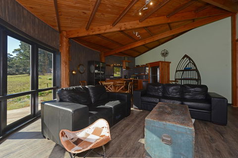 Taylors Bay Cottage - Tourism Hervey Bay 5