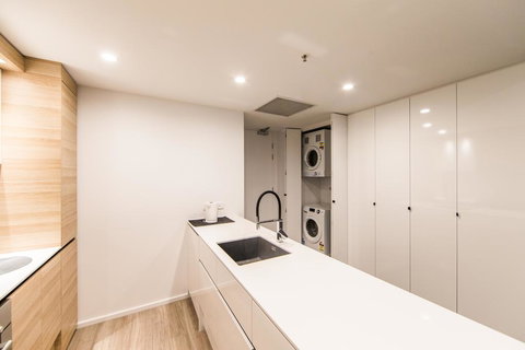 Highgate CBD Apartment - Hervey Bay Accommodation 4