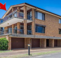 'COLUMBIA VIEWS' 2/9 COLUMBIA CLOSE - AIRCON WIFI NETFLIX VIEWS  BOAT PARKING - Tourism Hervey Bay