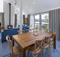 'Matilda' - Spacious  centrally located with great lake views - Tourism Hervey Bay