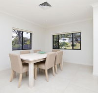 'Ocean to Beach' Luxury Hide Away - Tourism Hervey Bay