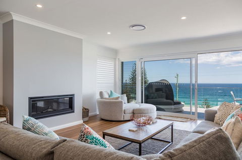 'Salt & Light' Mollymook - Tourism Hervey Bay 3