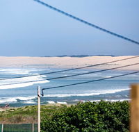 'Walk on Birubi' 1/40 Ocean Ave - Pet Friendly WIFI Boat Parking  Water Views - Hervey Bay Accommodation