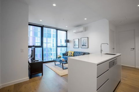 , HollywoodDream@2Bd2Bth Lv38, Free Tram, Mel CBD - Tourism Hervey Bay 0