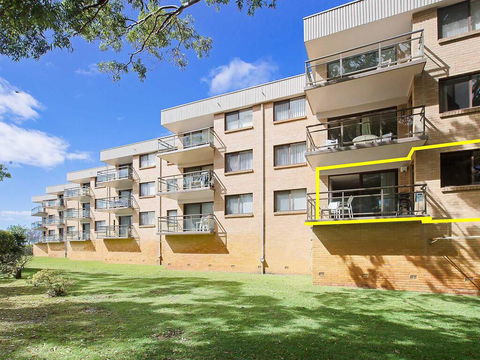 1 'Intrepid', 3 Intrepid Close - Amazing Views Of Shoal Bay, Only 100m From The Beach - Tourism Hervey Bay 3