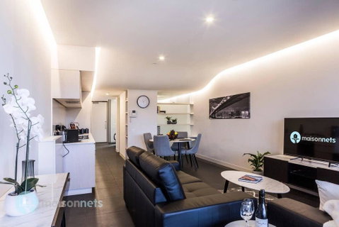 1 Bedroom Apt With Parking Walk To ANU - Hervey Bay Accommodation 2
