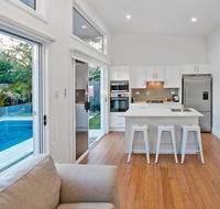 1 Bedroom Sydney Beach Studio - Tourism Hervey Bay