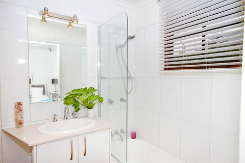 1/121 Park Crescent, Coolum Beach - Hervey Bay Accommodation 1