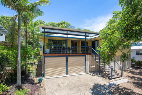10 Naiad Court -Beach Retreat In The Bush - Hervey Bay Accommodation 1