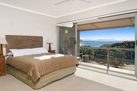 10/130 Lighthouse Rd, Byron Bay - James Cook Apartments - Hervey Bay Accommodation 3