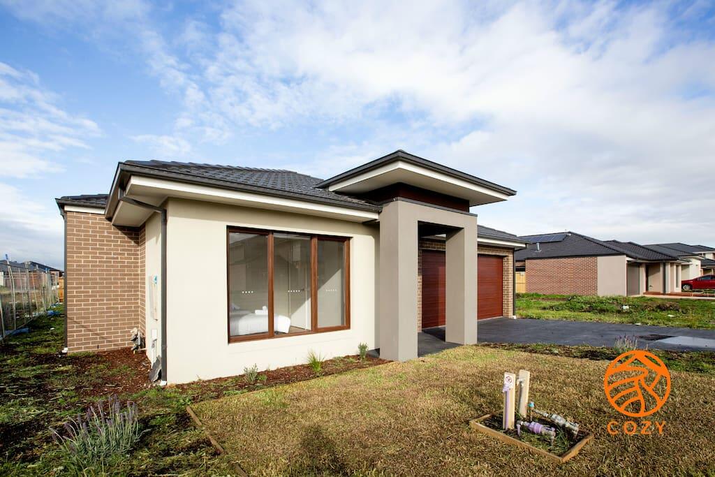 Cranbourne VIC Hervey Bay Accommodation