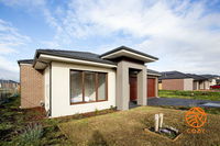 Book Cranbourne West Accommodation Vacations Hervey Bay Accommodation Hervey Bay Accommodation