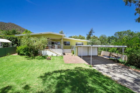 117 Fitzroy Street - Hervey Bay Accommodation 1