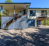 12 Ibis Court - Highset beach house with natural bushland gardens and covered decks - Hervey Bay Accommodation