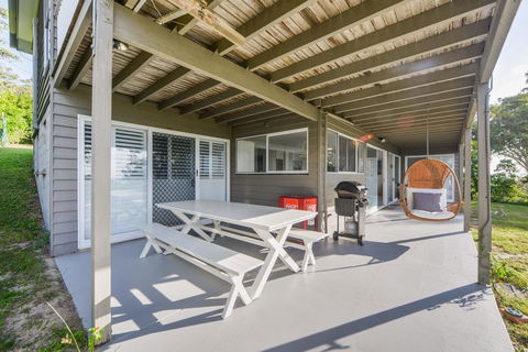 12 Merinda Crescent - Hervey Bay Accommodation 3