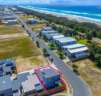 12 Sunfish Lane Beachshack - Hervey Bay Accommodation