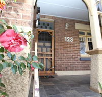 123 Hill St Heart of Orange Double Brick - Tourism Hervey Bay