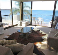 13 'Harbourside' 3-7 Soldiers Point Road - fantastic waterfront unit - Tourism Hervey Bay