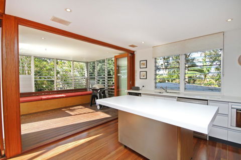 13 Ann Street, Coolum Beach, Pet Friendly, Linen Included - Tourism Hervey Bay 2