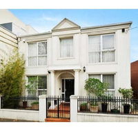 15 Charles Abbotsford Mansion - Hervey Bay Accommodation