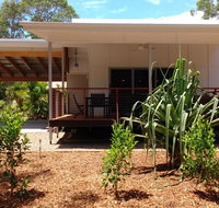 15 Esprit Drive - Rainbow Shores Gorgeous Modern Beach House - Hervey Bay Accommodation