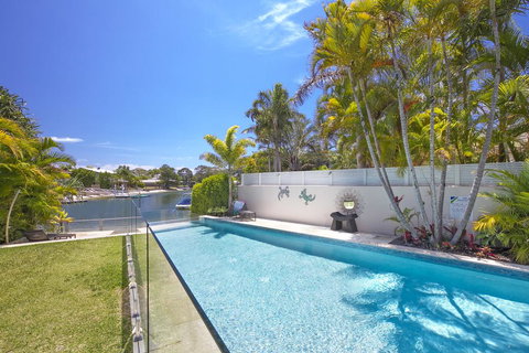 15 Ravenwood - Hervey Bay Accommodation 1